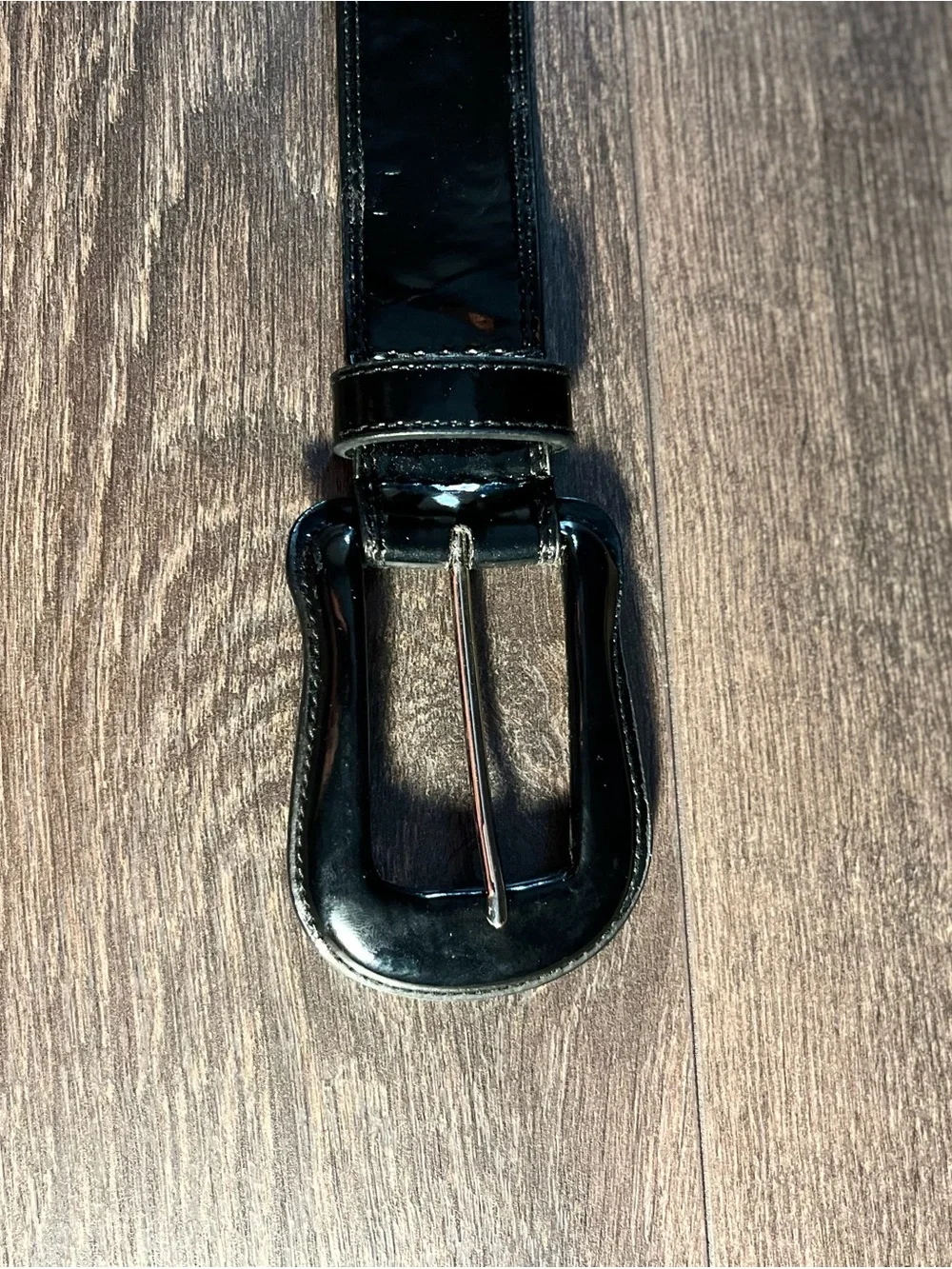 New York & Company Women’s Black Genuine Leather Belt Size L Glossy Statement Bu